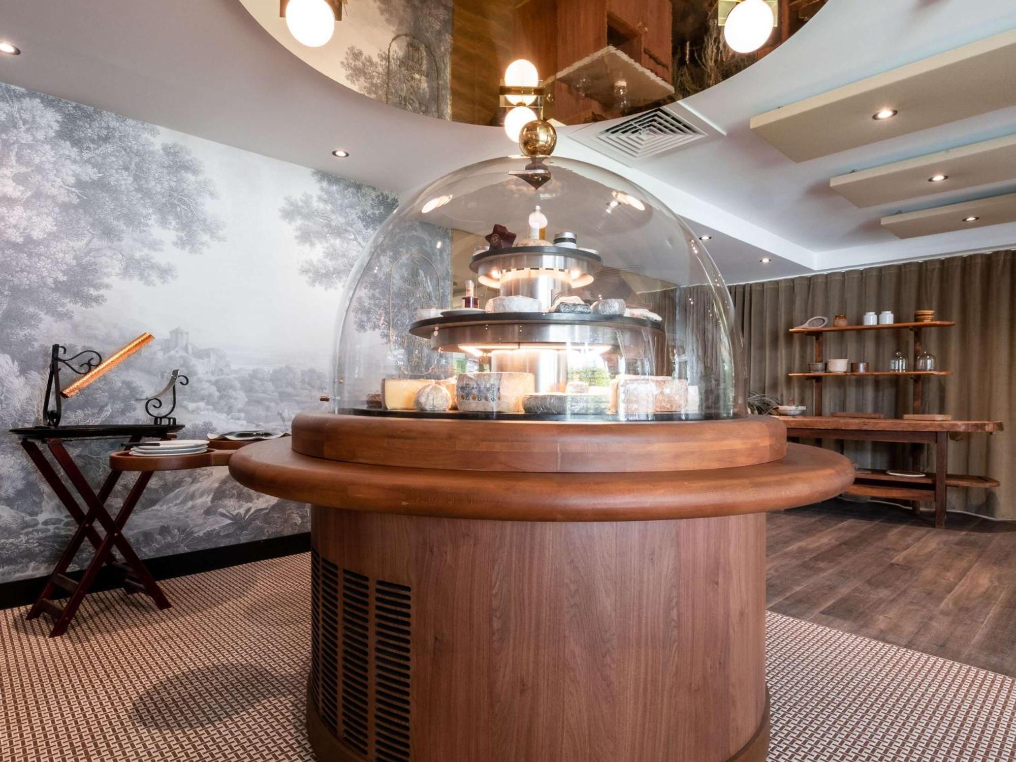 Mercure Paris Ouest Saint Germain Εξωτερικό φωτογραφία
