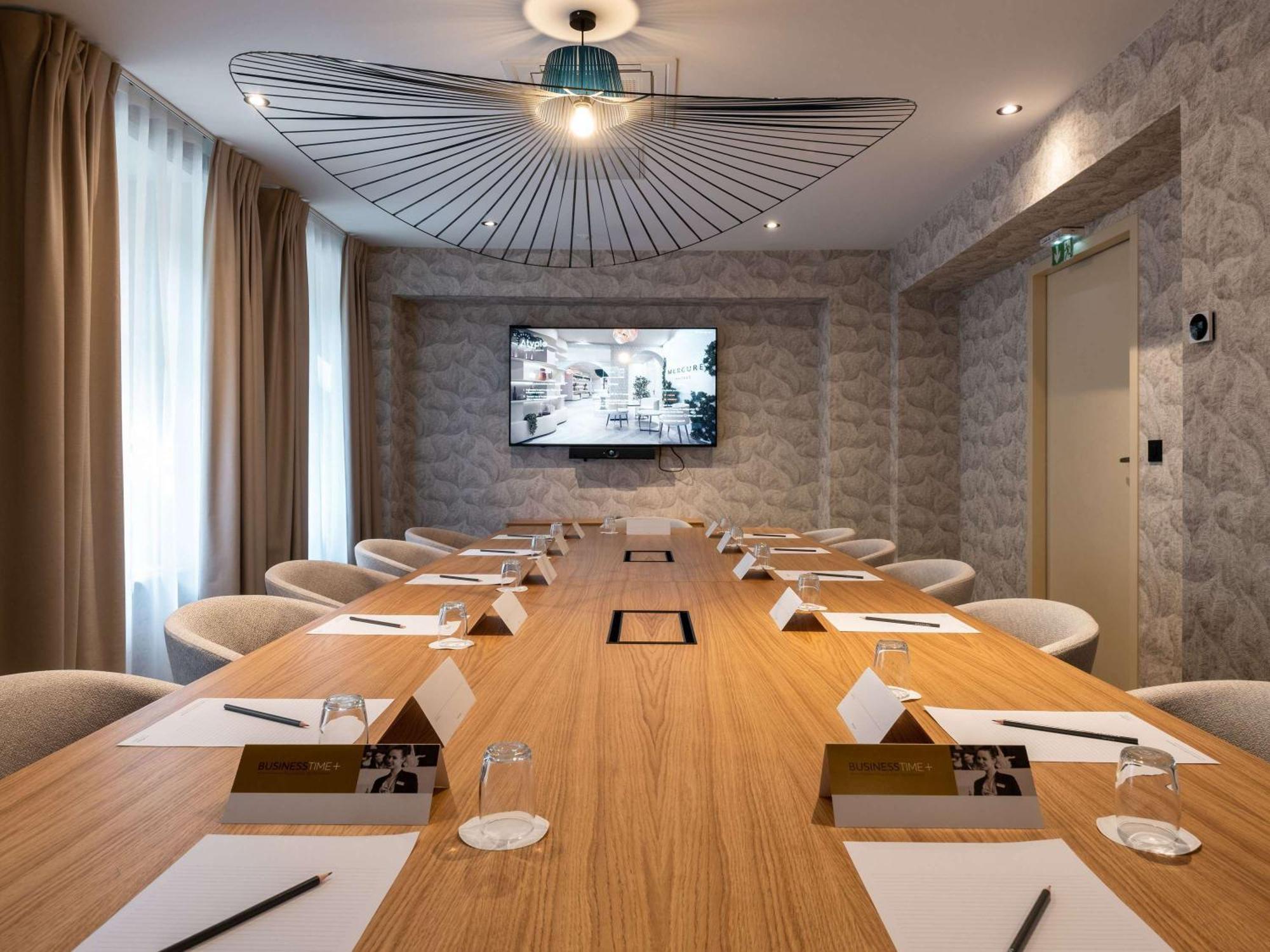 Mercure Paris Ouest Saint Germain Εξωτερικό φωτογραφία